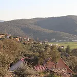 מלון Olive Garden Retreat *
