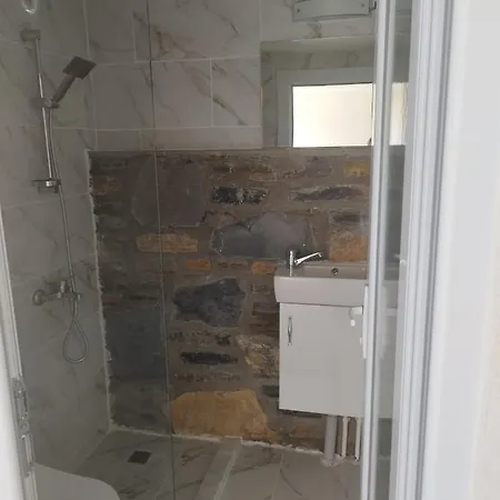 Olive Garden Retreat Otel